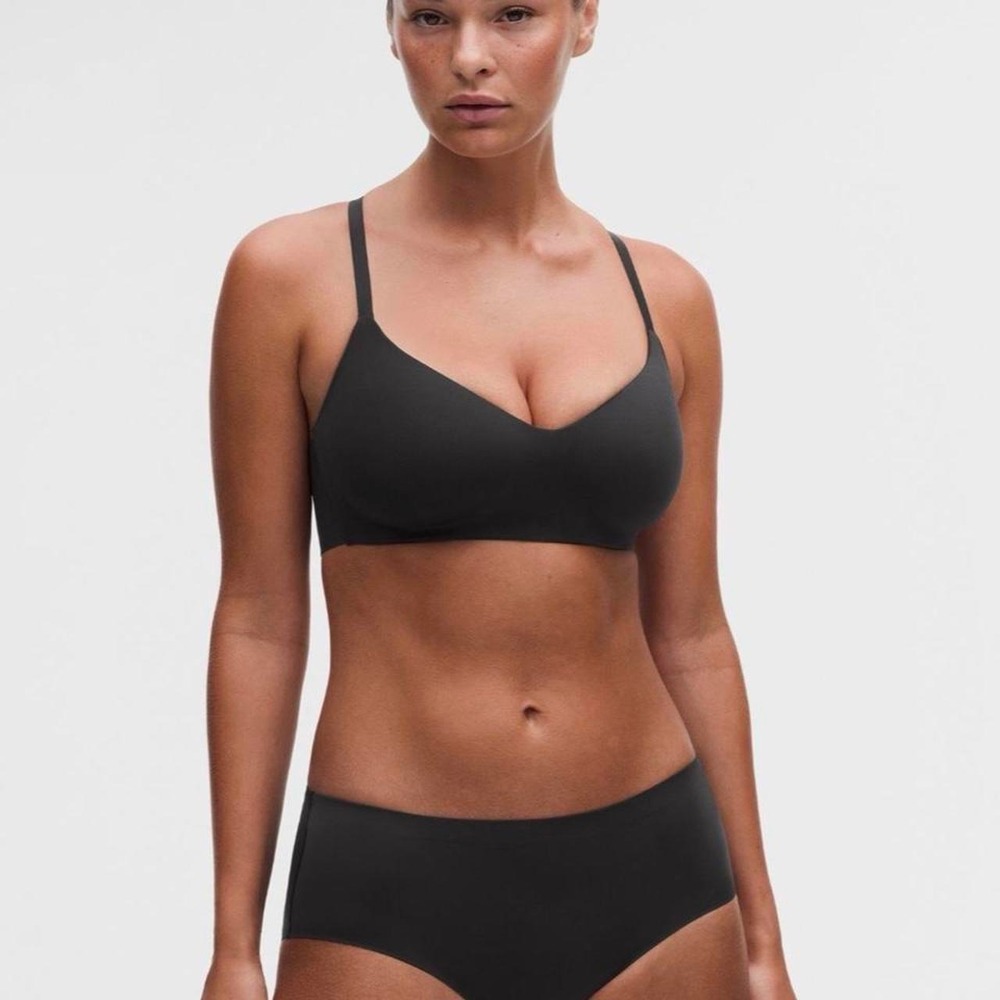 Wundermost Adjustable T-Shirt Bra - size 32DD